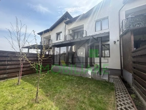 Casă Înșiruită Hărman 4 Camere, Curte Teren 225 mp - imagine 2