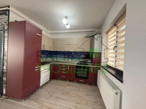 Casă Înșiruită Hărman 4 Camere, Curte Teren 225 mp - imagine 4