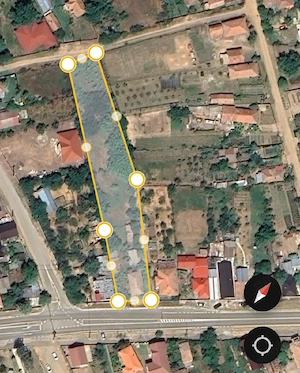 Teren intravilan +casa bătrânească  - imagine 2