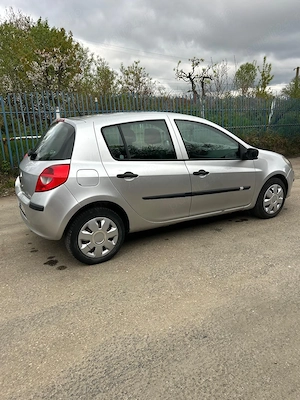 vand renault clio 3 1,5dci - imagine 2