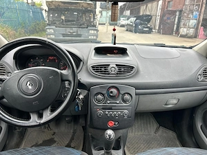 vand renault clio 3 1,5dci - imagine 4