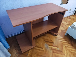 Birou in stare buna 105 x78 cm