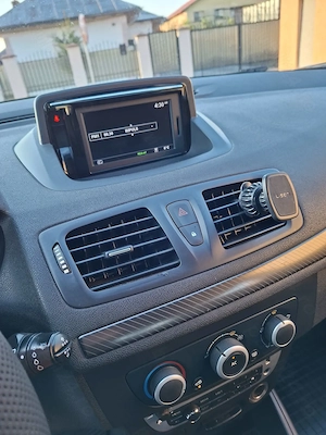 Renault Megane 3 1.5 dci - imagine 8