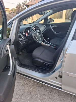 Opel astra j 1.3 diesel - imagine 5