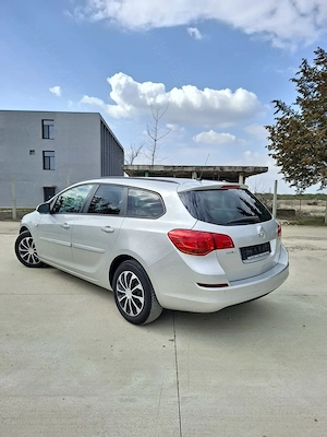 Opel astra j 1.3 diesel - imagine 2