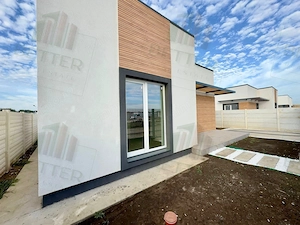 Casă individuală de vânzare 4 camere în Berceni   Ilfov - aproape de metrou - imagine 4