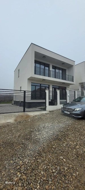 Casa noua 3 camere si 3 bai