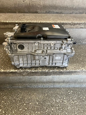 Invertor pentru Toyota - este in stare noua acest invertor. Cod piesa G9200-02120. Toyota Corolla E2 - imagine 5