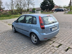 Vând ford fiesta 1.4 tdci  - imagine 2