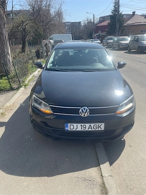 Volkswagen Jetta 2014 1.2 benzina impecabil - imagine 3