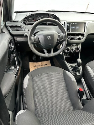 Vând peugeot 208 - imagine 2