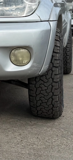 vand anvelope noi cu jante toyota rav 4