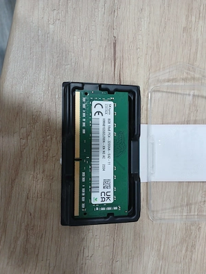 RAM Laptop 8GB DDR4 3200MHz SK hynix   NOU, upgrade rapid
