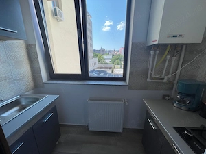 Închiriez garsoniera zona PALAS - imagine 2