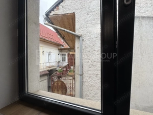 Garsonieră 42 mp complet renovata, zonă centrală, vis-a-vis Teatrul Dramatic - imagine 9