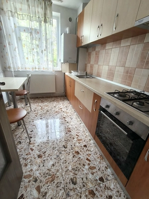 2 camere Calea Bucuresti- Mc. Donald s, etaj 1, centrala termica