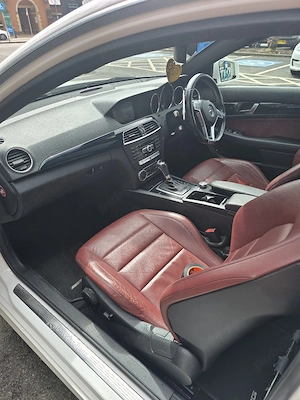 Mercedes-Benz C220 AMG Coupe   2012   Automat  - imagine 6