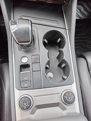 VW Touareg 2019 286 cp cu 219000 km - imagine 4