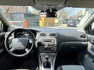 Ford Focus 1.6 TDCi 110 CP | 2011 | 221.000 km | Primul proprietar | Achizitionata din Romania - imagine 5