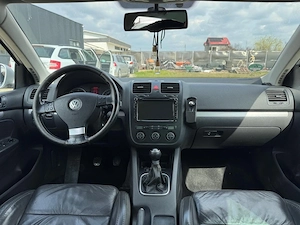 Vand VW Golf Variant 2.0Tdi-Piele-Xenon-Navi - imagine 4