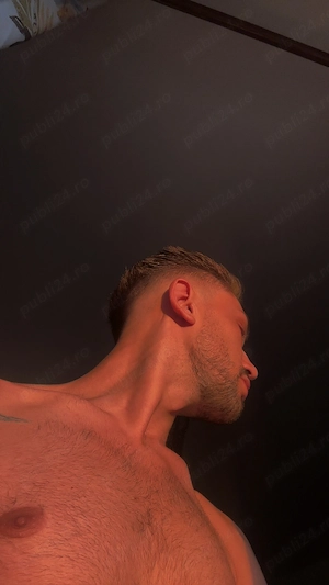 Bisexual, deschis către experiențe rafinate. - imagine 2