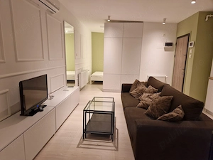 Apartament 2 camere, design modern, in vila recent renovata, metrou OBOR - imagine 3