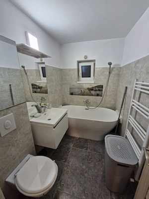 Închiriez apartament 2 camere Ansamblul Buzaului 400 Euro