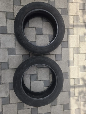 Vând 3 anvelope Vara Goodyear cu dimensiunile 215/55 R17 - imagine 4