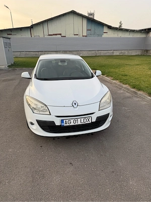 Renault Megane 3 - imagine 2