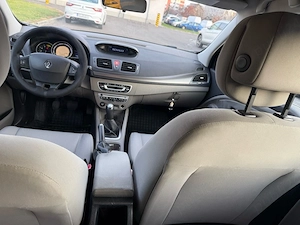 Renault Megane 3 - imagine 5