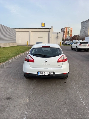 Renault Megane 3 - imagine 10