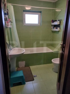 Apartament 3 dormitoare + Living, Terasa si Garaj, zona Bradet - imagine 11