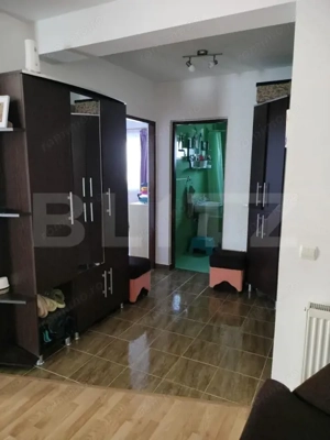 Apartament 3 dormitoare + Living, Terasa si Garaj, zona Bradet - imagine 4