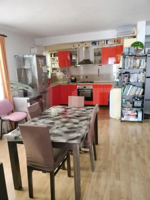 Apartament 3 dormitoare + Living, Terasa si Garaj, zona Bradet - imagine 6