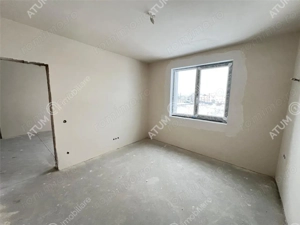 Apartament intabulat cu 3 camere 2 bai balcon si loc parcare Talmaciu - imagine 6
