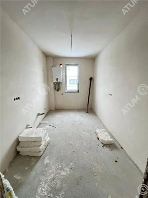 Apartament intabulat 2 camere decomandate si loc parcare in Talmaciu - imagine 5