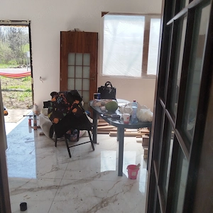 vand casa,constructie noua,la 20 min de Pitesti,64 mp+5800 mp de teren(posibil mai putin ) - imagine 4