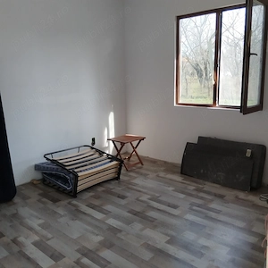 vand casa,constructie noua,la 20 min de Pitesti,64 mp+5800 mp de teren(posibil mai putin ) - imagine 10