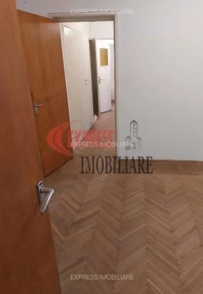 Titan, Liviu Rebreanu, Restaurant Alba - imagine 2