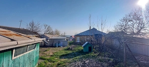 Proprietate 1,5 hectare la drum principal - casa si teren - imagine 6