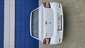 Dacia Logan 1.5 dCi Ambiance, fabricatie 2014 - imagine 7