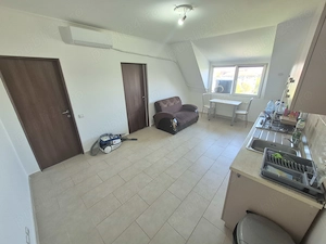 2 Cam-Lipovei-3 Min Iulius Town-55 MP-Centrala-81.000 Euro ! Negociabil - imagine 2