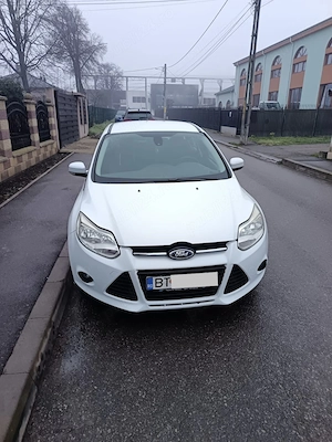 Vând Ford focus mk3 2011 1.6  Diesel  - imagine 5