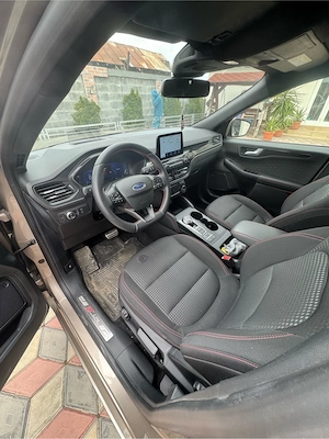 Ford Kuga 2021 - imagine 4