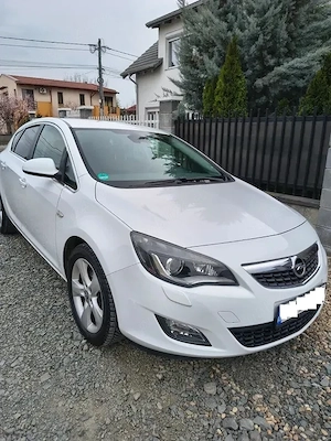 Opel Astra Vând Opel Astra J 1.6 Turbo Sport   180 CP - imagine 5