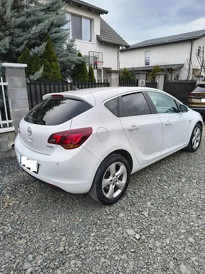 Opel Astra Vând Opel Astra J 1.6 Turbo Sport   180 CP - imagine 4