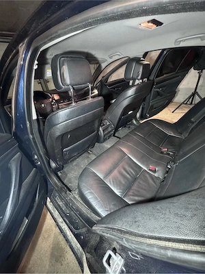 Detailing auto 250 lei - imagine 2