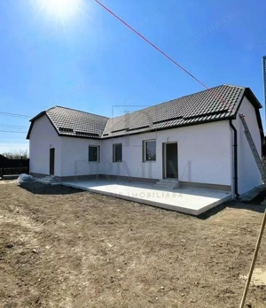 Utvin- toate utilitatile- strada asfaltata