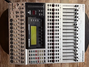 Mixer Behringer DDX3216 - imagine 3
