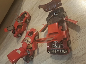 Set Machete Ferrari 1 18 Bburago  Hotwheels   Modele de Colecție (F50, 250 LM, 360 Modena, Enzo ))
